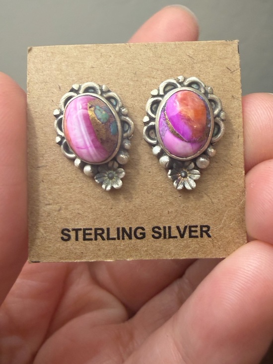 Jewelry - Pink Turquoise Dahlia Stud Earrings